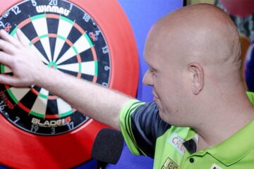 What Dartboard Do the Pdc Use